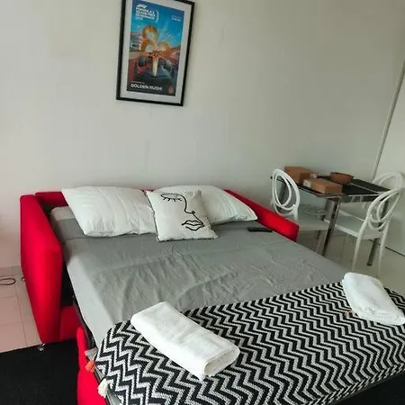 2p Piscine+parking Vue Monte-carlo Monaco Daire